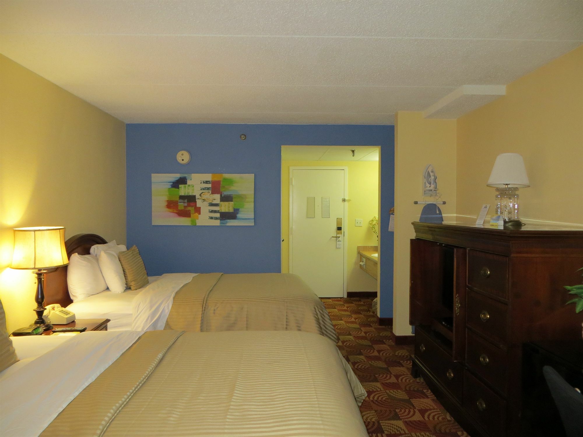 Days Inn Syracuse East Syracuse Exteriör bild
